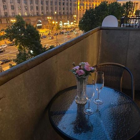 Freddies Apartment Kiev Exterior foto